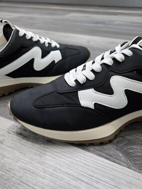 Project Cloud Trendy Fashion Sneakers